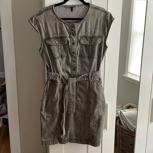 size 8 white house black market dress